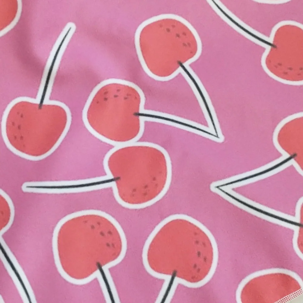 👄 🍒 Stella Saksa Fierce Cherry Beach Towel